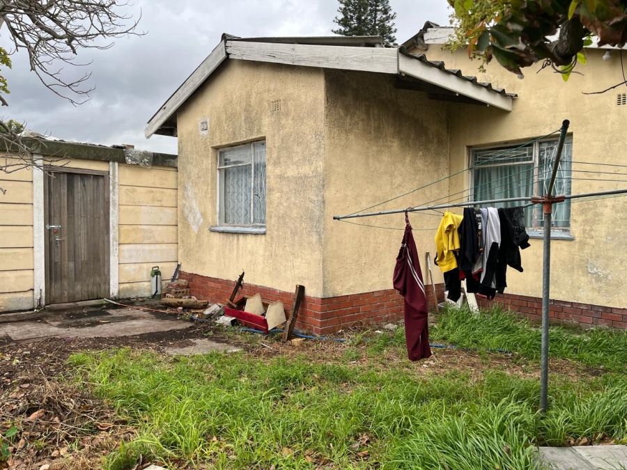  Bedroom Property for Sale in Richmond Estate Western Cape
